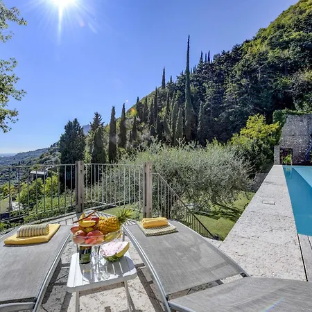Casello Lemon House * Gargnano