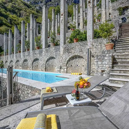 Villa Casello Lemon House *